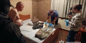 У Самборі чоловік під час конфлікту кілька разів ударив ножем 70-річного знайомого