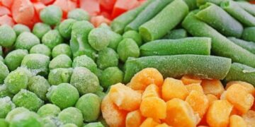 Що варто заморозити на зиму вже зараз і як це правильно зробити