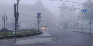 Туман і видимість до 200 метрів: у Львові попередили про погіршення погодних умов