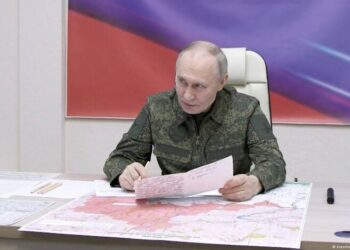 Bloomberg: Путін зробив ставку на зиму, серйозні переговори відклали щонайменше на рік