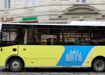 На Львівщині на чотири дні перекриють з’їзд із траси М-09: автобус №62 змінить маршрут
