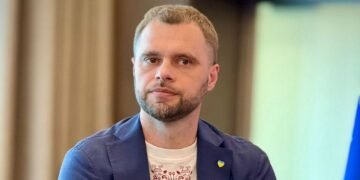 Справа про “кришування” кол-центрів: ВАКС залишив Кропиву під вартою