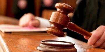 Виконав заповіт чи скоїв злочин: на Львівщині онук спалив на городі тіло померлої бабусі