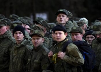 ВІЛ, гепатит, сифіліс: вербувальники РФ готові брати всіх на війну в Україну
