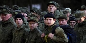 ВІЛ, гепатит, сифіліс: вербувальники РФ готові брати всіх на війну в Україну