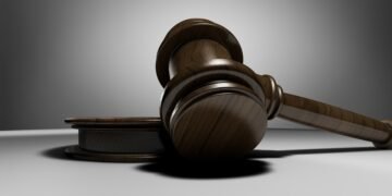 Суд у Відні задовольнив позов RBI щодо стягнення активів “Расперіа” в Австрії – група
