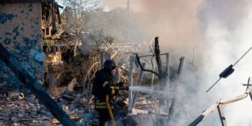 Кількість постраждалих після удару рф по Харкову зросла до 36 людей – ДСНС