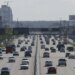 МВС пояснило, як діяти під час атаки в дорозі та де ховатися