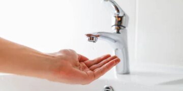 У п’яти районах Києва знизився тиск у водопровідних мережах, деякі будинки можуть залишитись без води