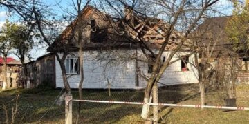 Багатодітна родина постраждала у результаті ворожої атаки на Рівненщині, чотирьох дітей госпіталізували