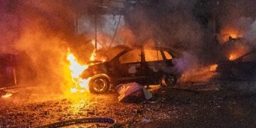 Ракетний удар по передмістю Харкова: уже понад 20 поранених