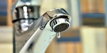 Київ без світла: скільки часу столиця зможе залишатися з водою під час тривалого блекауту