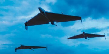 Ворожі дрони атакували підприємство на Київщині – є загиблий та поранені