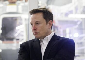 Маск заявив, що Україна порушила правила використання Starlink для ударів безпілотниками