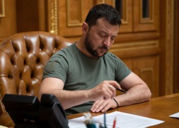 Зеленський запропонував продовжити воєнний стан і мобілізацію на ще 90 діб