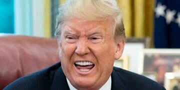 Витівки Трампа з РФ обурюють навіть республіканців: вирішили вдарити його “по гаманцю”