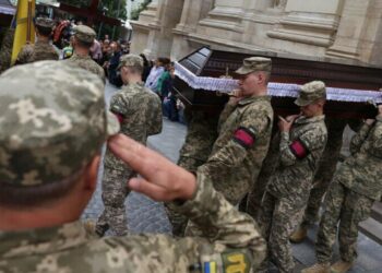 У Львові попрощаються із двома Героями, – ФОТО