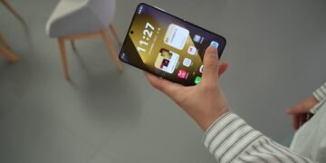 Незвичний Android-смартфон з двома камерами на 200 МП та новим чипом: коли чекати новинку Oppo