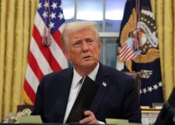 “Винен Байден, а не Путін”: Трамп знайшов несподіване пояснення війни в Україні