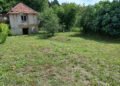 На березі Дунаю продають будинок всього за 10 тисяч євро: у чому підступ (фото)