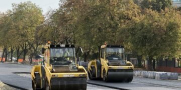 У Львові на Мазепи вже асфальтують першу ділянку: що відбувається на вулиці