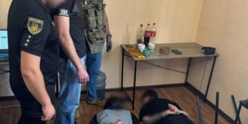 На Львівщині викрили шахрайський кол-центр: зловмисники крали гроші через фейкові знайомства, – ФОТО