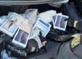 Везли iPhone та сотні комплектуючих Apple: на кордоні Львівщини вилучили товар на 1,2 млн грн