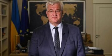 “Зброя та світло будуть”: Сибіга заявив про термінові пакети допомоги Україні від 5 країн