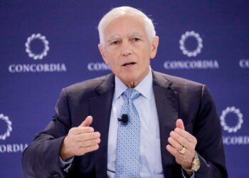 Генерал Кларк: Трамп може обміняти Україну на допомогу Путіна з Іраном