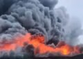 Дрони РФ знову влучили в промислове підприємство в Маневичах на Волині, жителів закликали зачинити вікна через задимлення – ОВА