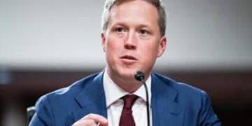 Rolling Stone: ексміністр армії США визнав, що Україна з меншим бюджетом мала кращу зброю