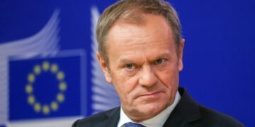 У Польщі спецслужби перевіряють сигнал про підготовку замаху на Туска і міністра оборони
