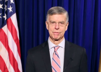 The Atlantic: колишні посли США в Україні назвали рішення Трампа щодо санкцій величезною помилкою