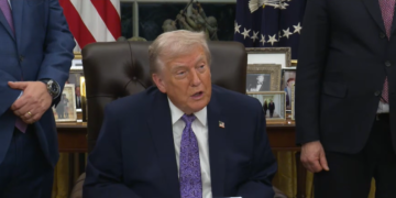 “Дурні люди хотіли”: Трамп розкритикував тих, хто закликав запровадити санкції проти РФ