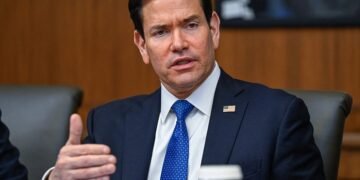 “Рубіо налаштований рішуче”: США вислали двох дипломатів Ірану, які ховалися в Нью-Йорку