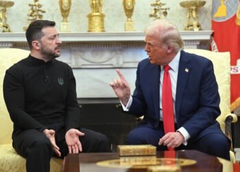 Зброя, розвіддані, Starlink: 5 способів тиску Трампа на Україну