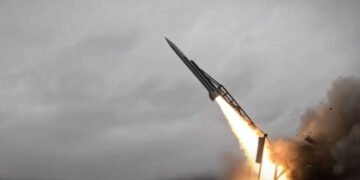 Там, де не справляються дрони: українська балістика дозволить знищувати бункери та мости РФ, — WSJ