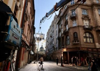 У Львові на 10 днів обмежуватимуть рух через зйомки історичного серіалу