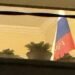 У Львові СБУ виявила російський прапор у квартирі: стяг викинули у смітник