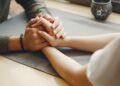Стосунки на відстані після кількох років війни: хто витримує і чому