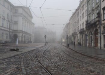 Львів накриє туман: містян попередили про погіршення видимості
