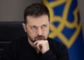 Зеленський підписав закони про податки на посилки та звітність онлайн-платформ