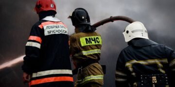 У Росії ракети атакували завод, який виробляє батареї для “Іскандерів” і “Кинджалів”