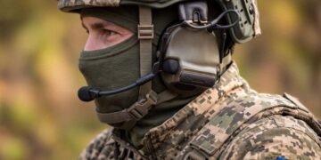 Військо отримає 40 000 тактичних навушників: для чого потрібні