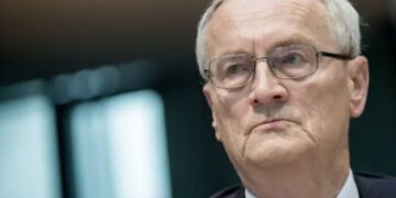 Німеччина затримала ексголову розвідки БНД: у нього знайшли секрети про армію РФ та Іран