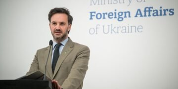 МЗС підтвердило готовність України взяти участь в зустрічі щодо миру у тристоронньому форматі у жовтні