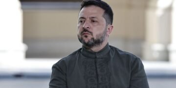 “З нас досить”: Зеленський заявив, що Україна знову битиме по НПЗ Росії